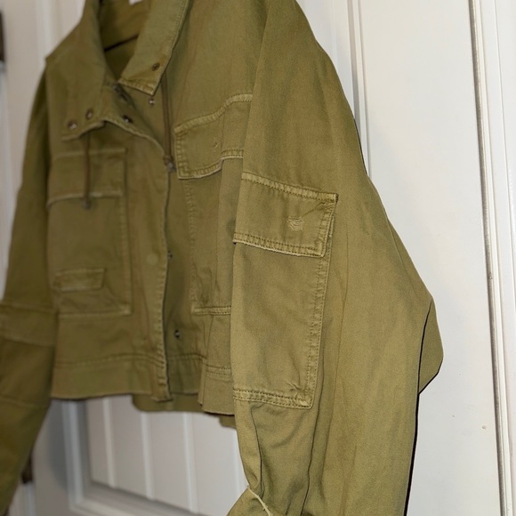 Lily Maes Olive Green Jacket - Picture 2 of 16